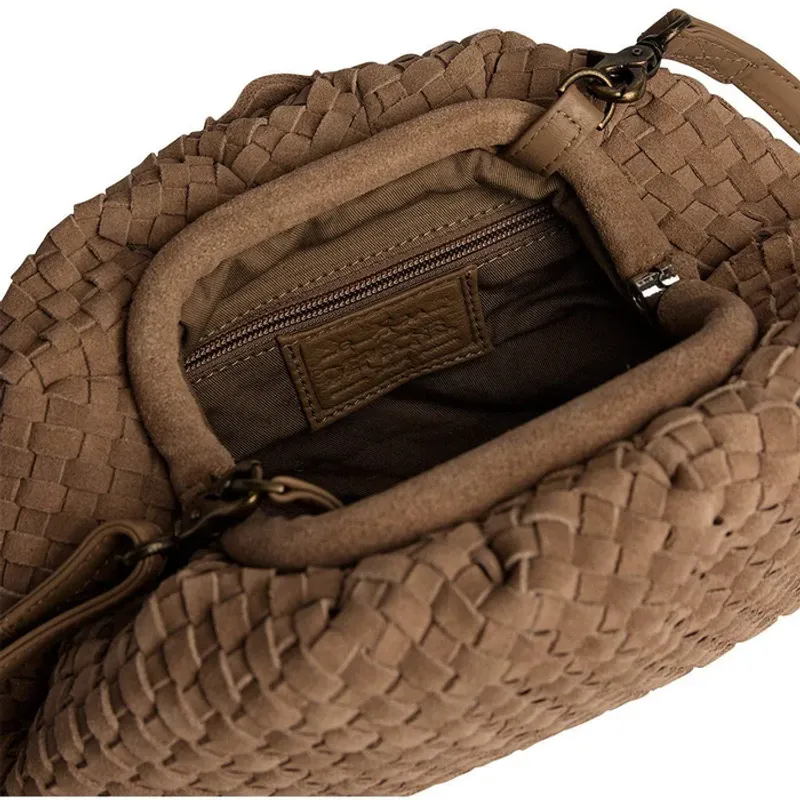 BERLIN CLUTCH