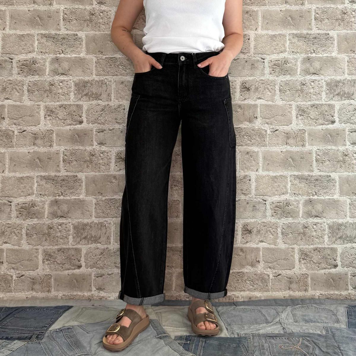 JETT JEANS