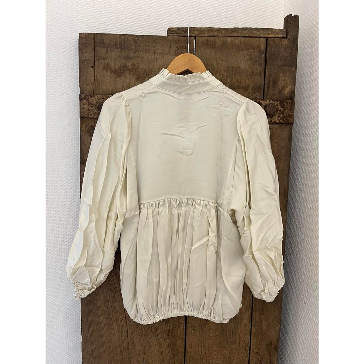 MICHELLA BLOUSE