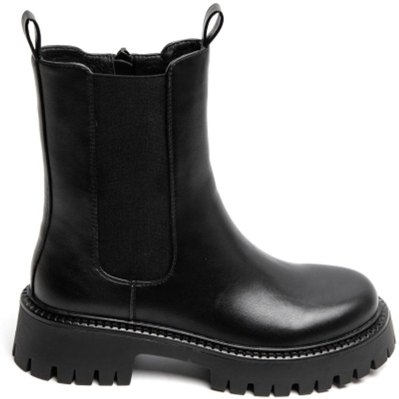HOLIDAY BOOTS