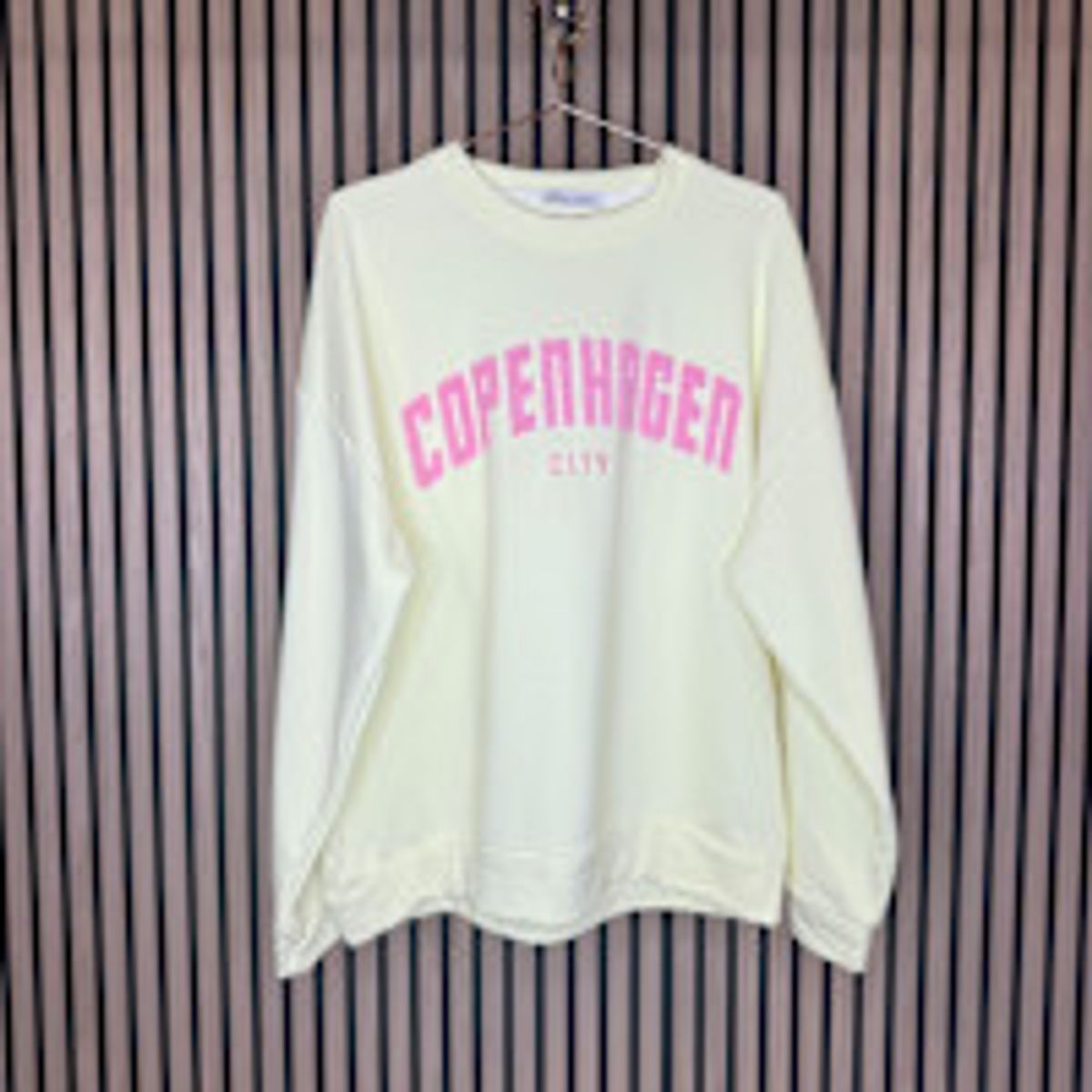 COPENHAGEN SWEATER
